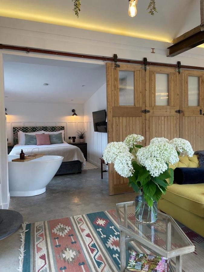 Luxury Barn With Hot Tub, Spa Treatments, Private Dining Little Budworth Eksteriør billede